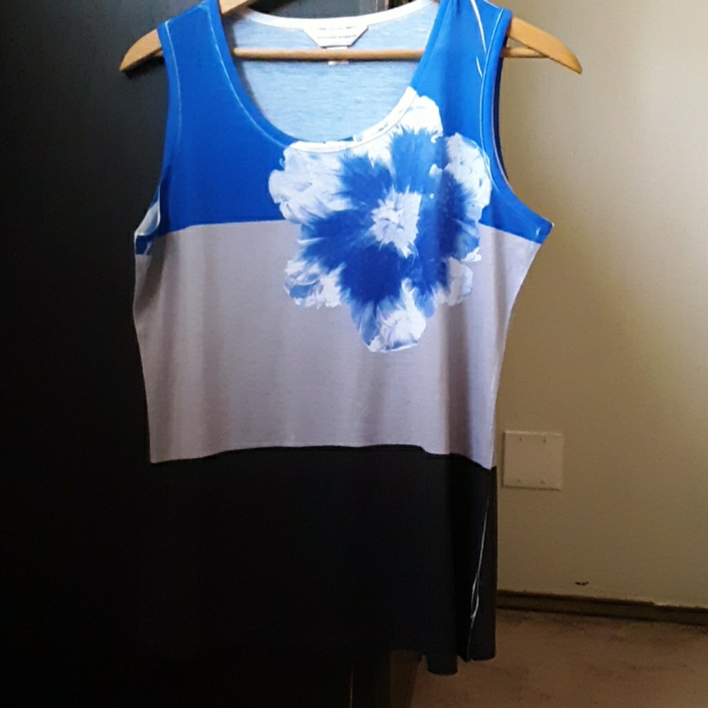 Color block tank top